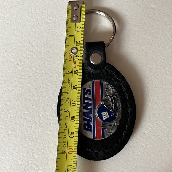 Siskiyou Officially Licensed NFL Product NY GIANTS leather keychain Unisex - Picture 5 of 8